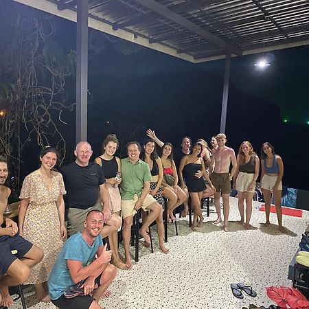 The View Hostel Ko Phi Phi Zewnętrze zdjęcie
